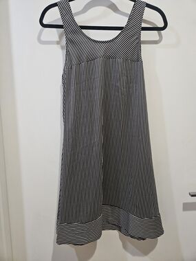 Lou & Grey Black and White Striped Sleeveless Dress